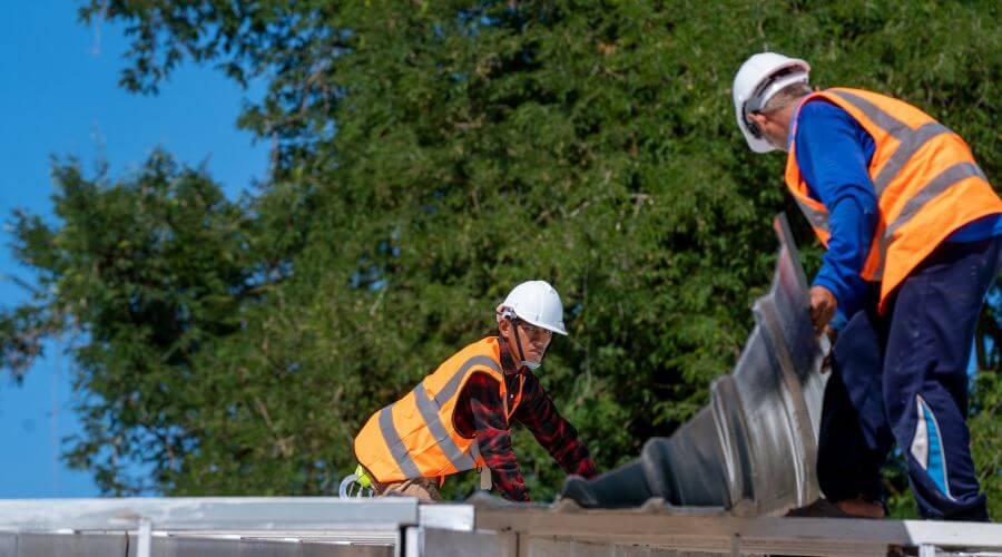 Professional new roof installation services in Sherman Oaks, CA